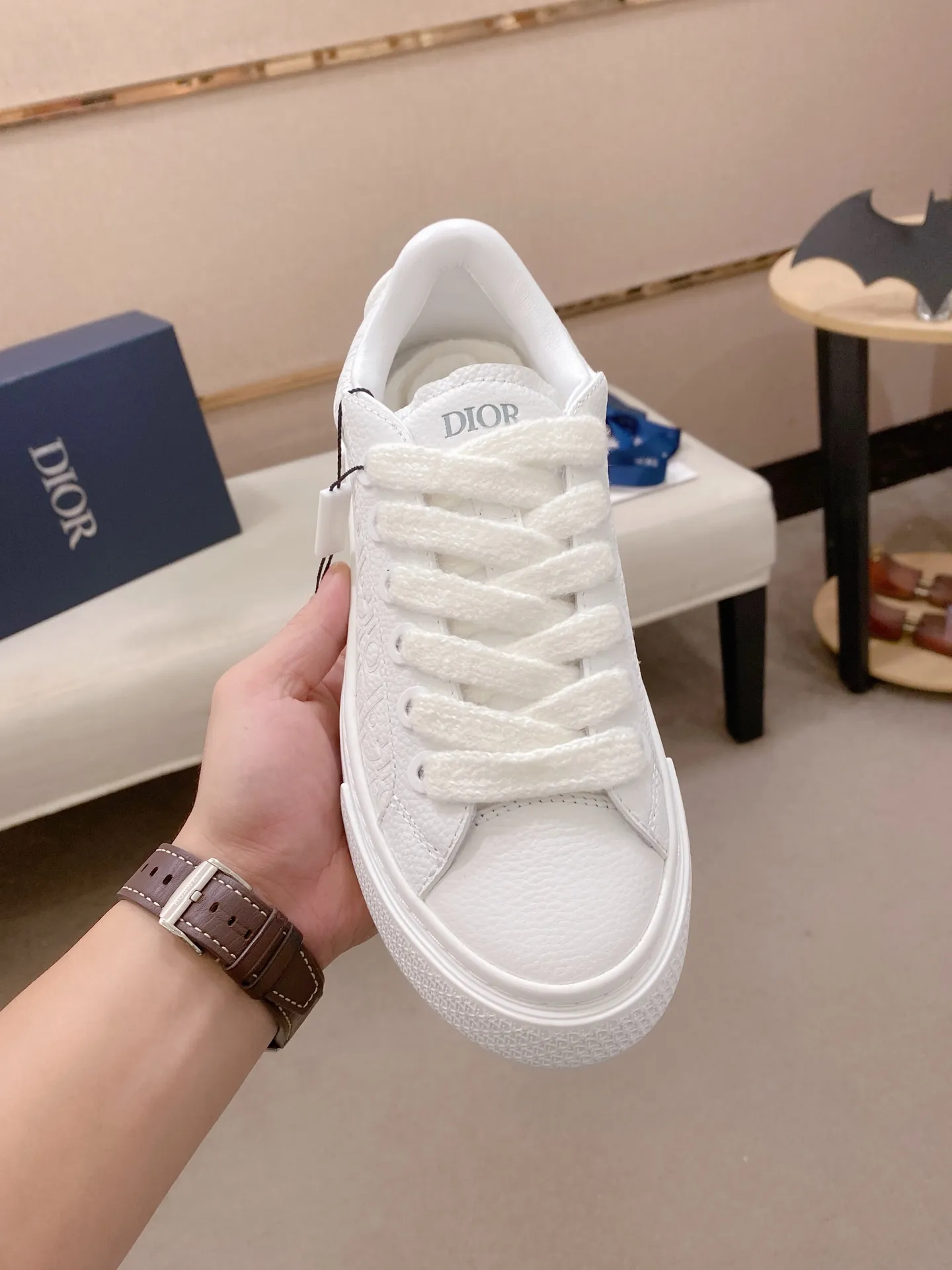 Factory price: 300 Men's shoes 💰[Dior·Dior] Top 🔍Couple style 💏🔍New casual sports style couple shoes, new four-season design, perfect workmanship, lace-up lazy style to create cabinet quality, upper: imported first-layer cowhide, sheepskin lining is soft and comfortable, ultra-light TPU wear-resistant outsole, simple, versatile fashion men's shoes, excellent color code number 35--44